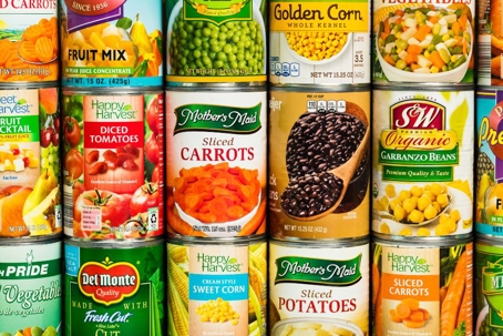 Cans that say food Drive